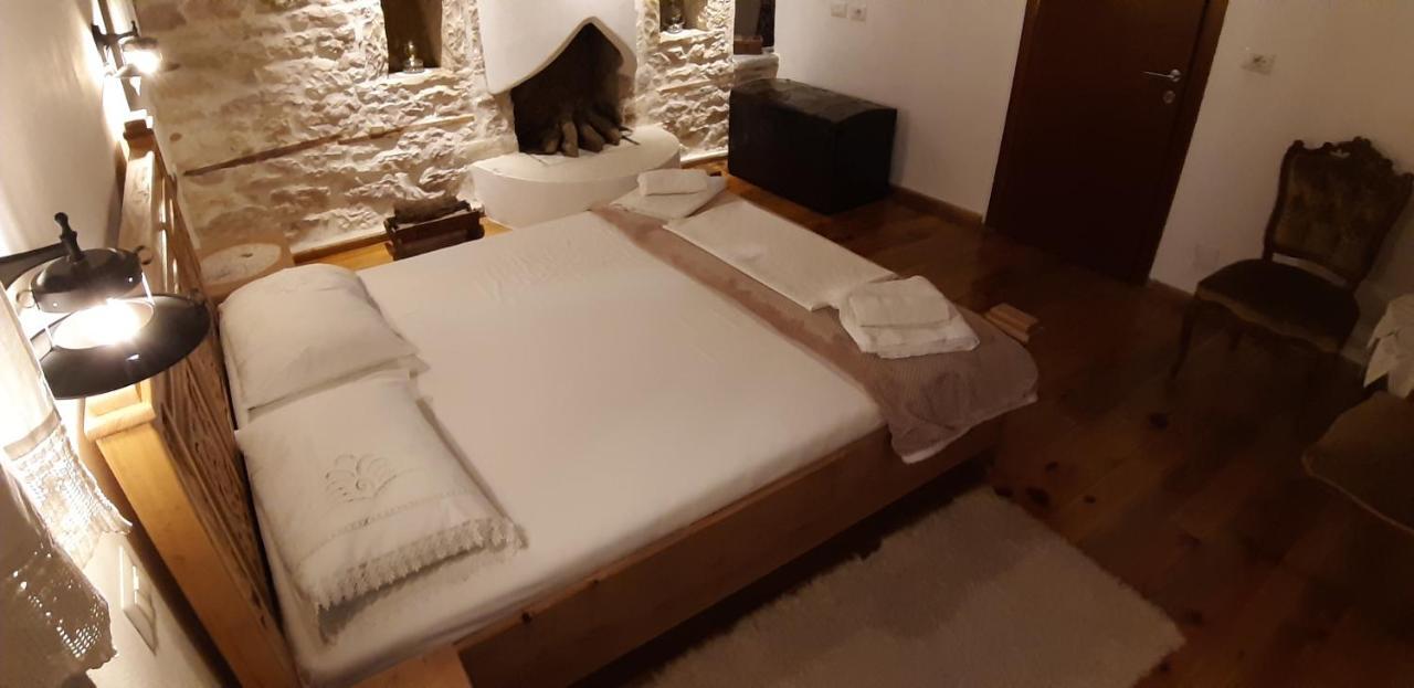 Braja House Hotel Gjirokaster Exterior photo